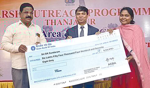 ஓய்வுபெற்ற முப்படையினரின் குடும்பத்துக்கு 48 மணி நேரத்தில் ஓய்வூதியம்: சென்னை பாதுகாப்பு கணக்குகள் கட்டுப்பாட்டாளர் தகவல்