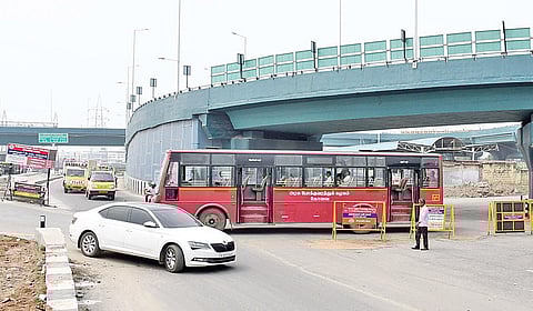 கோவை உக்கடம் பேருந்து நிலைய பகுதி. | படம்: ஜெ.மனோகரன்