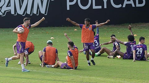 ஐஎஸ்எல் தொடரில் கேரளா - சென்னை இன்று மோதல்