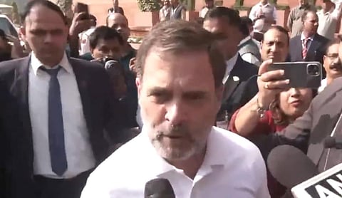 அதானியை கைது செய்ய வலியுறுத்தும் காங்கிரஸ்; சோரோஸின் திரைக்கதை என பாஜக சாடல்