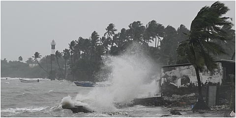 படம்: எல்.பாலச்சந்தர்