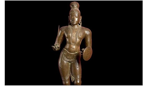 திருமங்கை ஆழ்வார் சிலை