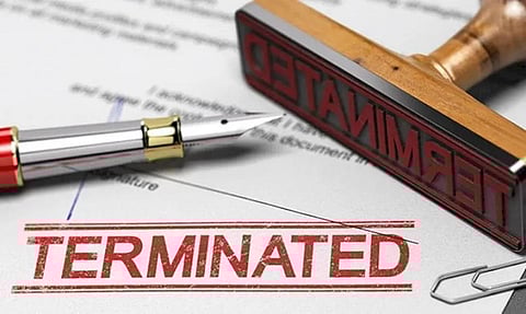 தீவிரவாத இயக்கத்துடன் தொடர்பு: ஜம்மு-காஷ்மீர் அரசு ஊழியர்கள் நீக்கம்