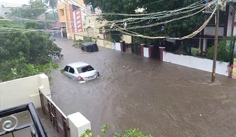 தி.மலை மாவட்டத்தையும் திணறிடித்த ஃபெஞ்சல் புயல் - மழை, வெள்ளத்தில் மக்கள் அவதி