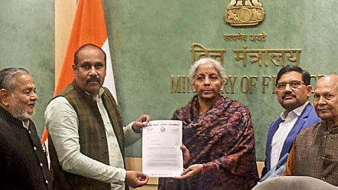 ஜிஎஸ்டி வரிகளை நீக்க விவசாய பிரதிநிதிகள் வேண்டுகோள்