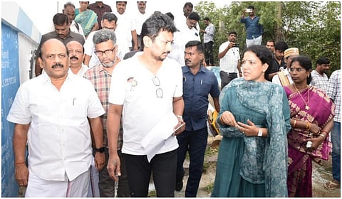 செம்பரம்பாக்கம் ஏரியை  துணை முதல்வர் உதயநிதி ஸ்டாலின் ஆய்வு செய்தார். 