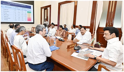 தென் மாவட்ட வெள்ள பாதிப்பு: முன்னெச்சரிக்கை, நிவாரண நடவடிக்கைகள் குறித்து முதல்வர் ஸ்டாலின் ஆலோசனை