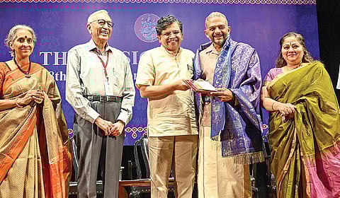 வாழும்போதே கலைஞர்கள் கவுரவிக்கப்பட வேண்டும் - மியூசிக் அகாடமி 98-வது இசை விழாவில் ஒடிசா ஐகோர்ட் முன்னாள் தலைமை நீதிபதி