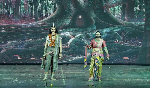 வேள்பாரியும், கபிலரும் இடம்பெற்ற காட்சி.