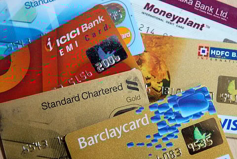 ‘கிரெடிட் கார்டு’ அலர்ட் - இனி கடனை திருப்பி செலுத்த தாமதமானால் வட்டி எகிறும் ஆபத்து!