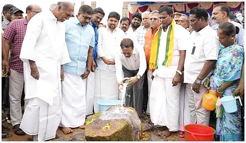 சுனாமி நினைவு தினம்: புதுச்சேரி துணைநிலை ஆளுநர், முதல்வர், அமைச்சர்கள் அஞ்சலி