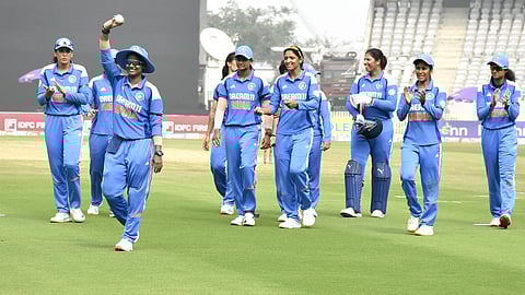 3-வது ஒருநாள் போட்டியிலும் இந்திய மகளிர் அணி வெற்றி