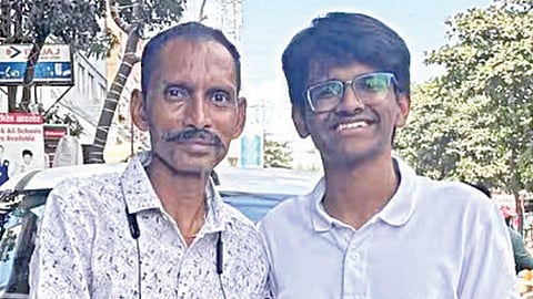 முன்னாள் தடகள வீரருக்கு தொழிலதிபர் பாராட்டு!