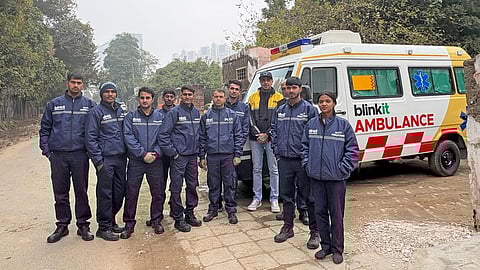 10 நிமிட ஆம்புலன்ஸ் சேவை - பிளிங்கிட் நிறுவனம் முன்முயற்சி!