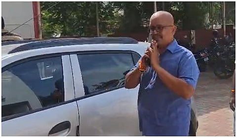 இந்து பெண்களுக்கு கருத்தடை சாதனம் பொருத்தப்படுவதாக குற்றம் சாட்டிய இந்து முன்னணி மாநில செயலாளர் கைது