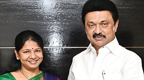 க​னி​மொழி 57-வது பிறந்த நாள்: முதல்வர் ஸ்டா​லினிடம் வாழ்த்து பெற்​றார்