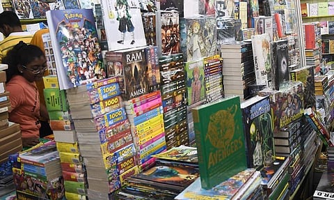 பிரபலங்கள் வாங்கிய நூல்கள் என்னென்ன? | புத்தகத் திருவிழா 2024 - 2025