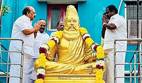 குன்றத்தூரில் திருவள்ளுவர் சிலை ஊர்வலம்: அமைச்சர் அன்பரசன் தொடங்கிவைத்தார்