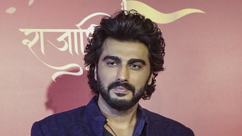 படப்பிடிப்பில் விபத்து: ஹீரோ, இயக்குநர் காயம்