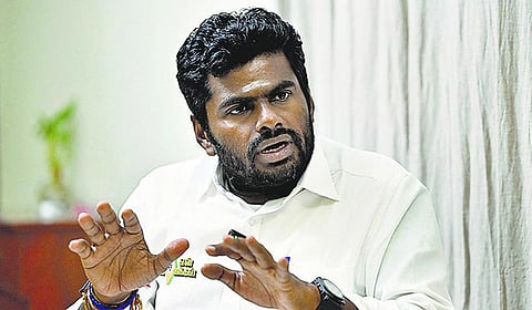 ஈரோடு கிழக்கு இடைத்தேர்தல்: பலமிருந்தும் பயத்தில் ஒதுங்கியதா பாஜக?