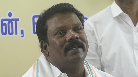 இலவச மடிக்கணினி திட்டம் நிறுத்தம் ஏன்? - செல்வப்பெருந்தகை விளக்கம்