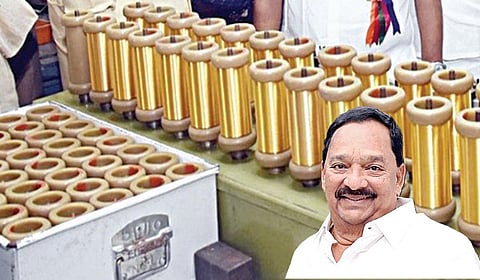 காஞ்சிபுரம் ஜரிகை ஆலை பொலிவுடன் செயல்பட்டு வருகிறது: அமைச்சர் ஆர்.காந்தி விளக்கம்