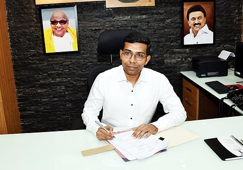 விழுப்புரம் ஆட்சியராக பொறுப்பேற்ற ஷேக் அப்துல் ரஹ்மான்.