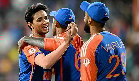 டி20 கிரிக்கெட் தரவரிசை: அபிஷேக் சர்மா முன்னேற்றம்