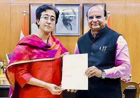 டெல்லி முதல்வர் பதவியை  ராஜினாமா செய்தார் அதிஷி