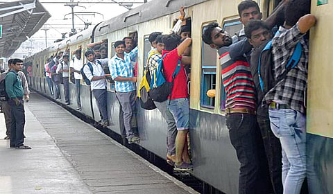 சென்னையில் மேம்பாட்டு பணியால் நிறுத்தப்பட்ட மின்சார ரயில்கள் மீண்டும் இயக்கப்படுமா?