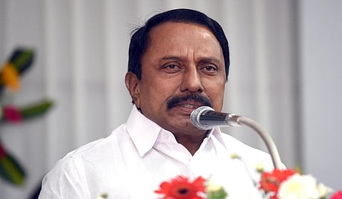 எரிமலையா... பனிமலையா..? - என்ன செய்யப் போகிறார் செங்கோட்டையன்?