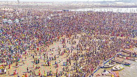 மகா கும்பமேளாவில் இதுவரை 50 கோடி பக்தர்கள் புனித நீராடினர்: உத்தர பிரதேச அரசு தகவல்
