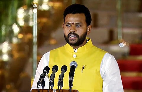 விமானப் போக்குவரத்துத் துறை அமைச்சர் ராம் மோகன் நாயுடு