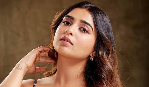 Click Bits: பார்வை ஒன்றே போதுமே... க்யூட் கவுரி கிஷன்!