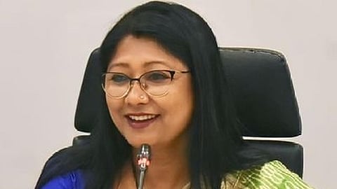 கும்பமேளா சென்று திரும்பும் வழியில் ஜேஎம்எம் எம்.பி. மகுவா விபத்தில் காயம்