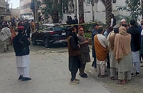 பாகிஸ்தான் மதரஸாவில் குண்டுவெடித்து 5 பேர் உயிரிழப்பு