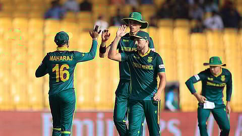 அரை இறுதியில் தென் ஆப்பிரிக்கா