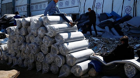 காசாவுக்கு உதவிப் பொருட்களை நிறுத்தியது இஸ்ரேல்: போர் குற்றம் என ஹமாஸ் அமைப்பு கண்டனம்