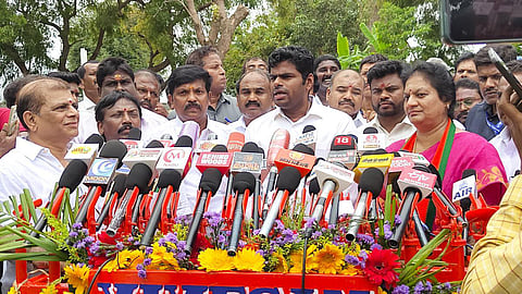 மதுபான ஊழல் மூலம் திமுகவுக்கு ரூ.1,000 கோடி கருப்பு பணம் கைமாறியது: அண்ணாமலை குற்றச்சாட்டு