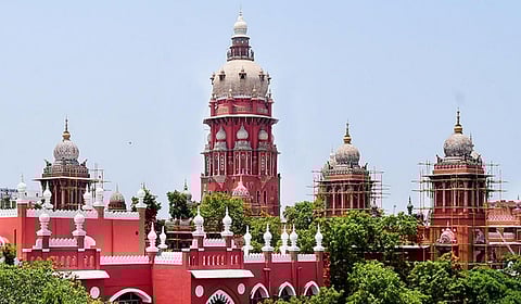 திருச்சி ரங்கராஜன் நரசிம்மன் மீதான அவதூறு வழக்கை ரத்து செய்ய ஐகோர்ட் மறுப்பு