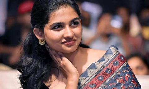 சூர்யா, தனுஷ் படங்களில் மமிதா பைஜு?