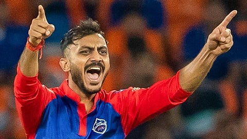 டெல்லி கேப்பிடல்ஸ் அணிக்கு வெளிச்சம் கொடுப்பாரா அக்சர் படேல்? - IPL 2025