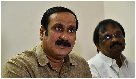 தமிழகத்தில் கொலை நடக்காத நாளே இல்லை எனுமளவுக்கு சட்டம் - ஒழுங்கு சீர்குலைவு: அன்புமணி