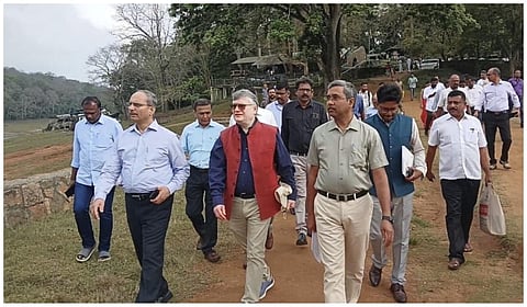 முதல் முறையாக முல்லை பெரியாறு அணையில் தேசிய அணைகள் பாதுகாப்பு ஆணைய குழுவினர் ஆய்வு