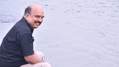 நினைவில் உதிரா நாறும்பூ