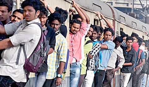 கிளாம்பாக்கம் செல்ல குறைவான வாகன வசதி: ரயில்களில் 30% அதிகரித்த கூட்டம்!