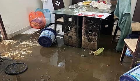 சவுக்கு சங்கர் வீட்டில் கழிவுநீர் ஊற்றி தாக்குதல்: 2 பெண்கள் உட்பட 5 பேர் கைது