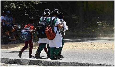 கோடை வெயில் எதிரொலி: 1 முதல் 5-ம் வகுப்புக்கான இறுதிப் பருவத்தேர்வு தேதிகள் மாற்றம்!