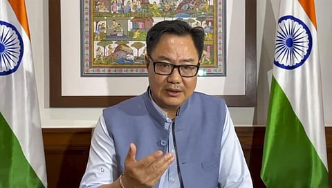 நாடாளுமன்ற விவகாரத் துறை அமைச்சர் கிரண் ரிஜிஜு