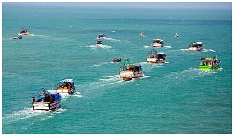 ராமேசுவரம் விசைப்படகு மீனவர்கள் 3 பேருக்கு 2-வது முறையாக காவல் நீட்டிப்பு